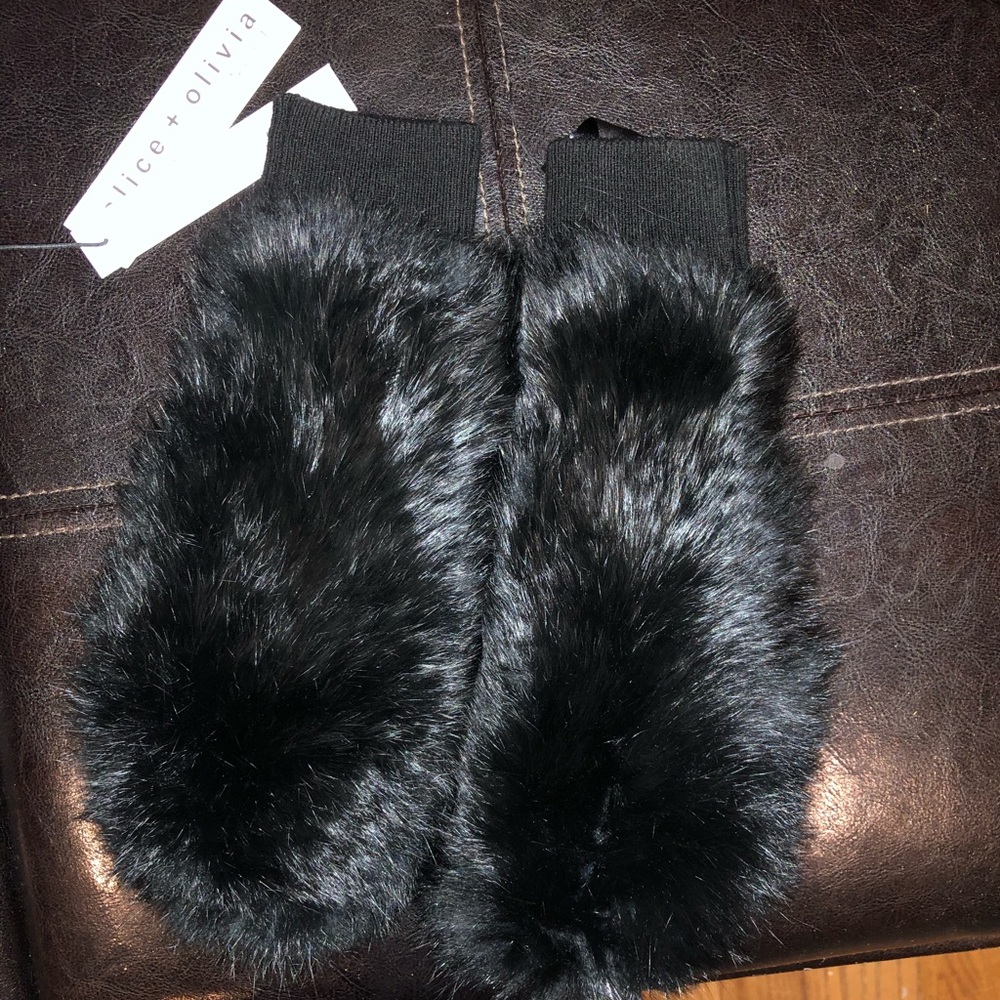 Alice + Olivia Eli rabbit fur gloves